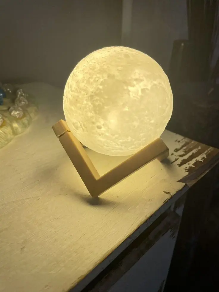 Rechargeable 3D Moon Lamp with Remote 18CM
