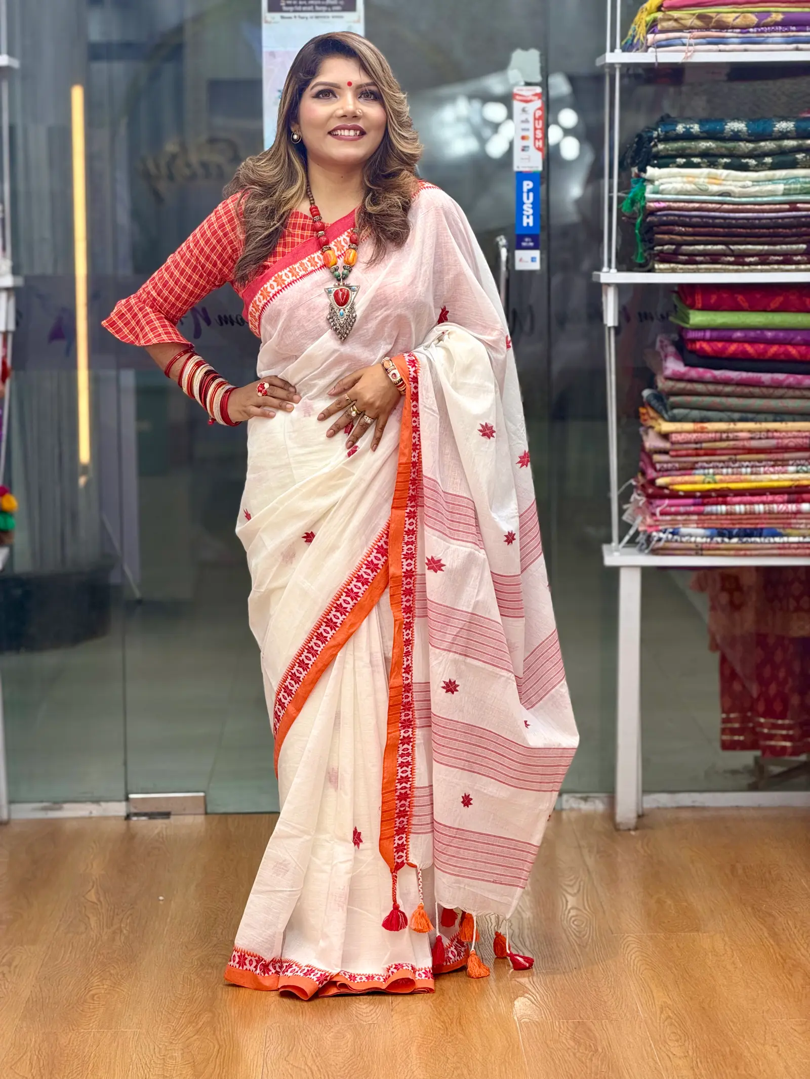 Oddwitiya – Premium Handloom Cotton Boishakhi Saree with Tassel Pallu