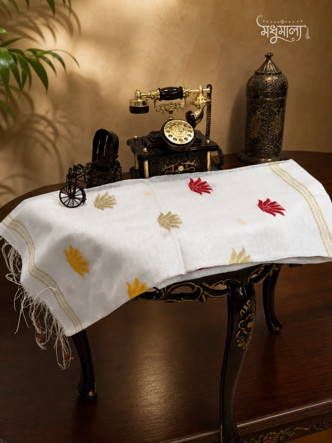White Handloom Cotton Saree with Lotus Buti